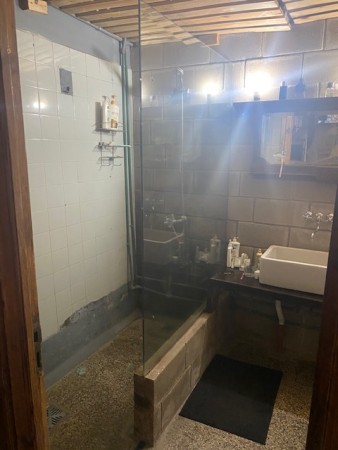 Venta Galpón con entrada de camión y sótano muy buen estado - Boedo