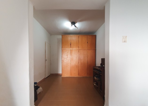 Venta PH de 3 1/2 ambientes entrada independiente y patio a reciclar NUEVO PRECIO - Villa Lugano