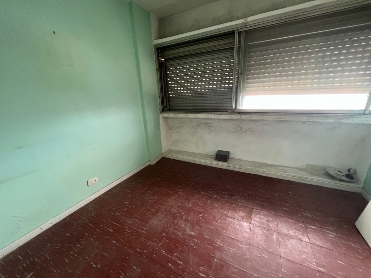 Venta Departamento 3 ambientes muy buena ubicacion - Lugano IyII Edificio 47