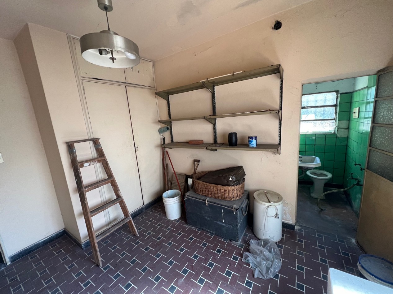 Venta Casa Lote propio 8.66 x 21 - Barracas