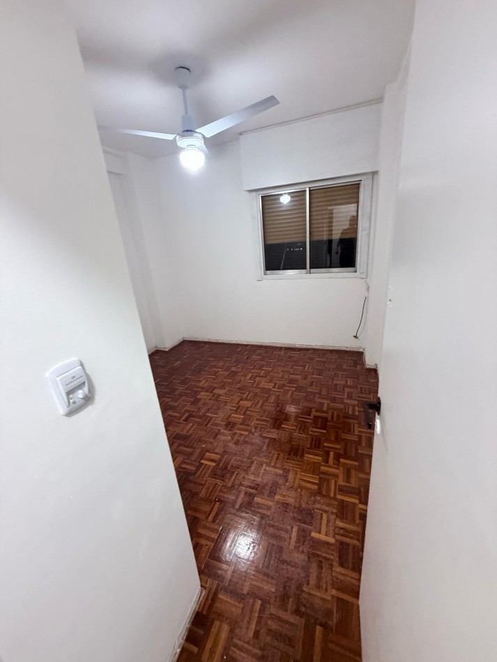 Alquiler departamento 3 ambientes con balcon - Lugano IyII Torre 10