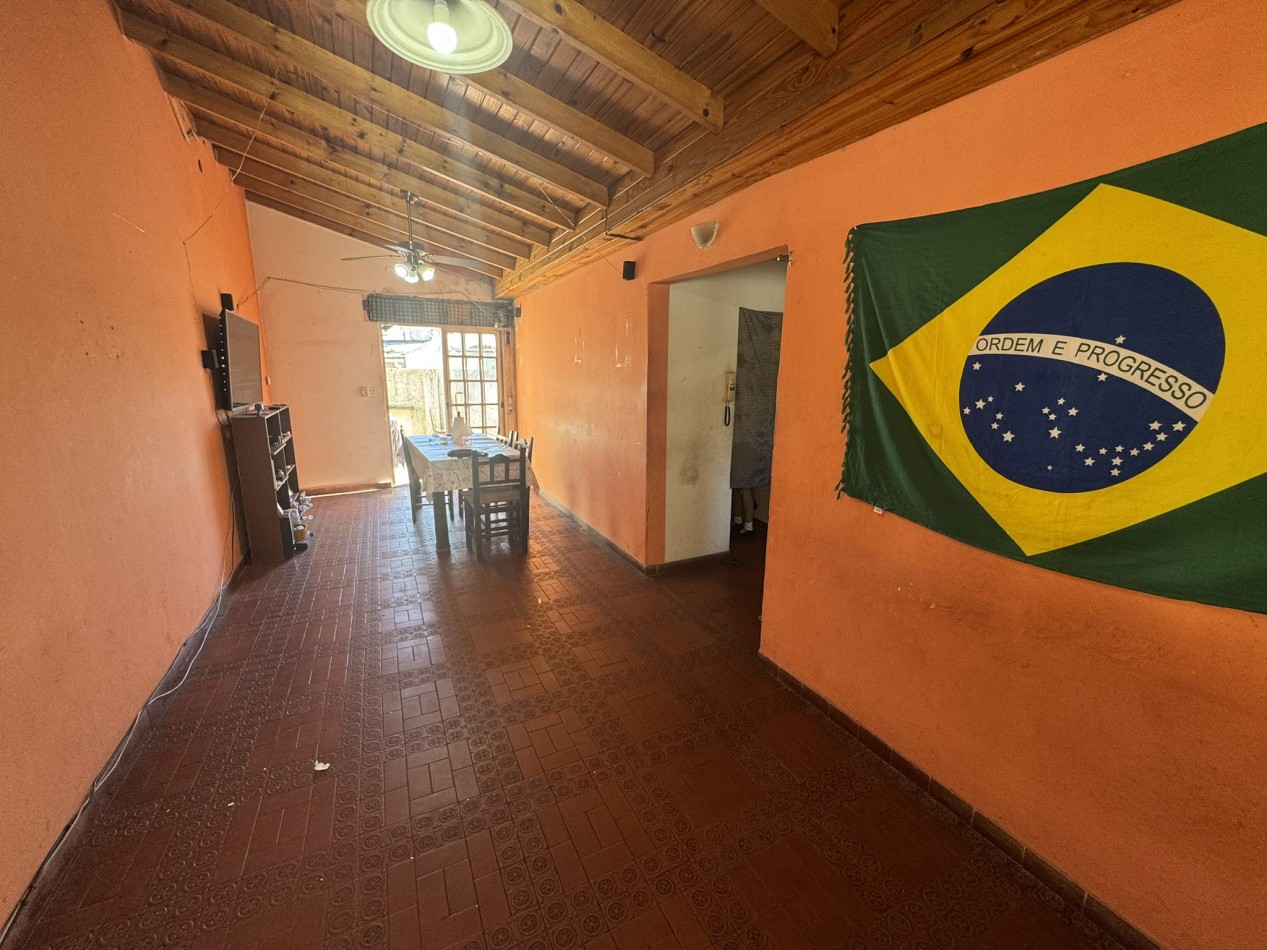 Venta Casa multifamiliar 2 viviendas - Parque Avellaneda