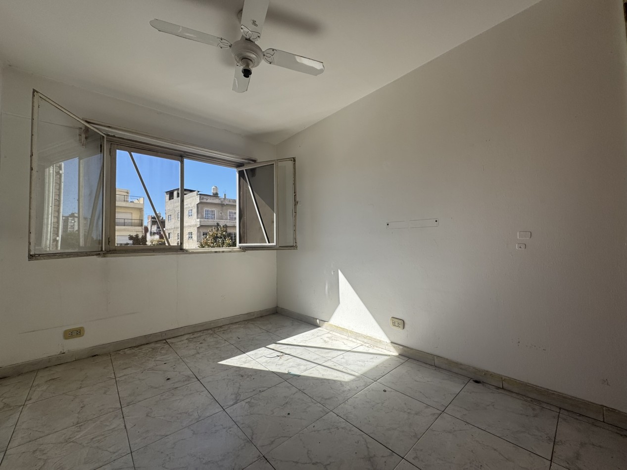 Venta Departamento 4 ambientes - Villa Lugano Barrio Castro