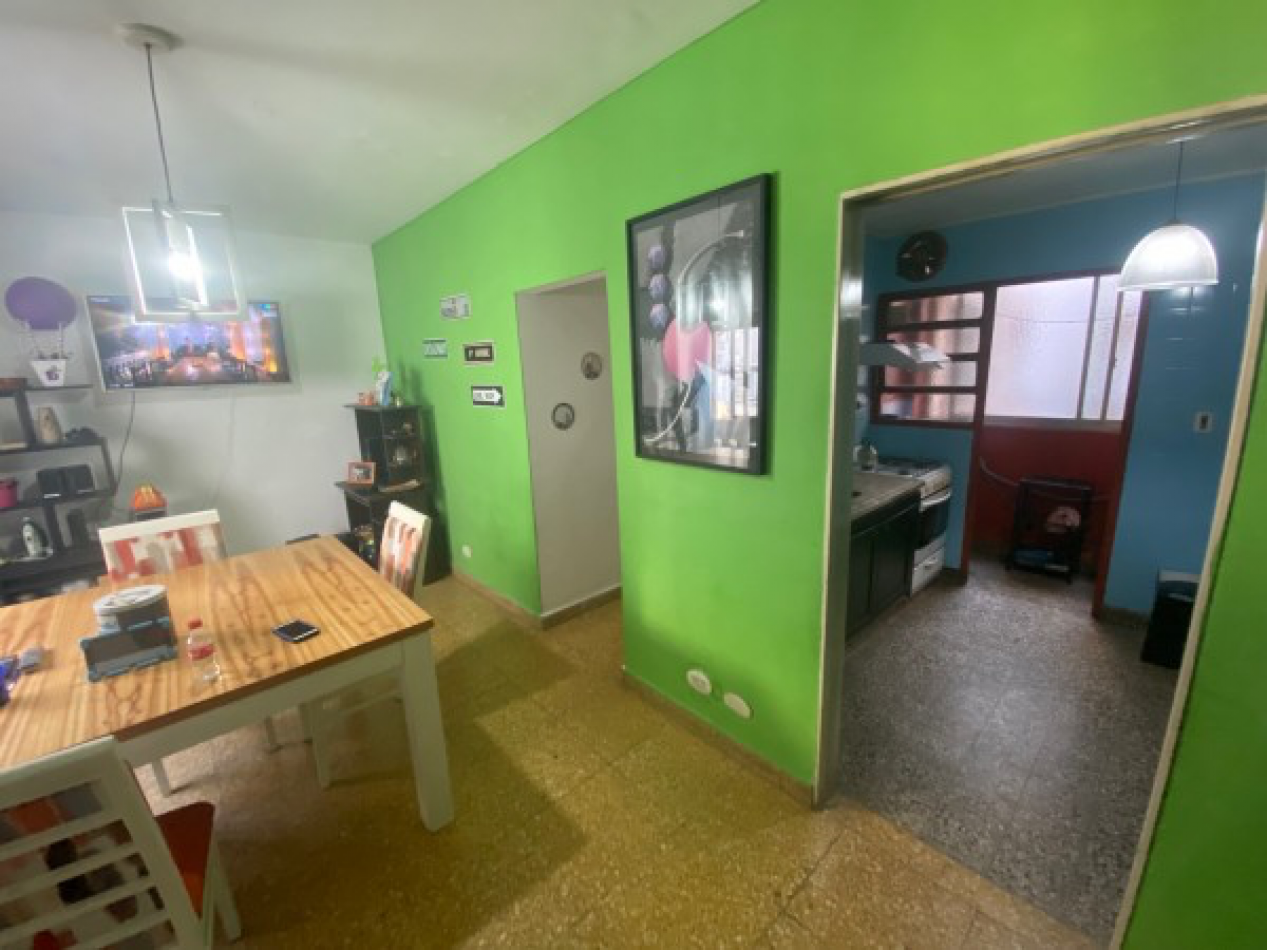 Venta Departamento 2 ambientes amplios - Balvanera