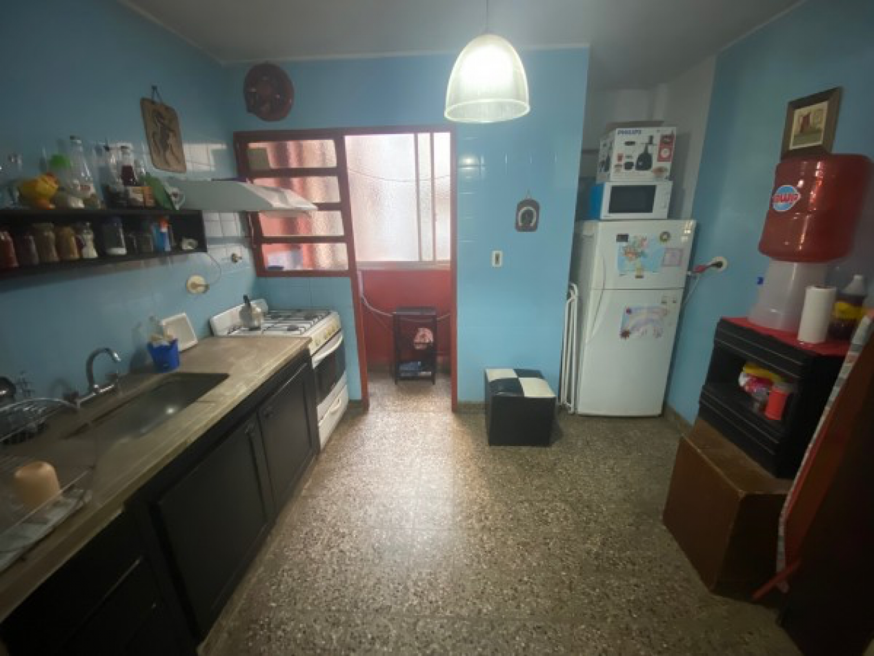 Venta Departamento 2 ambientes amplios - Balvanera