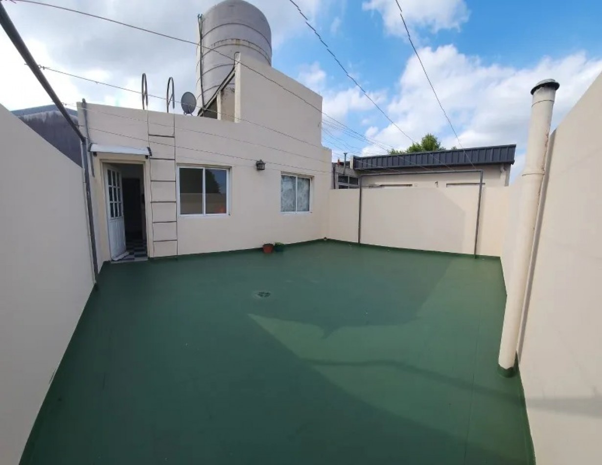 Venta Departamento 2 ambientes con patio y cochera APTO CREDITO - Villa Lugano