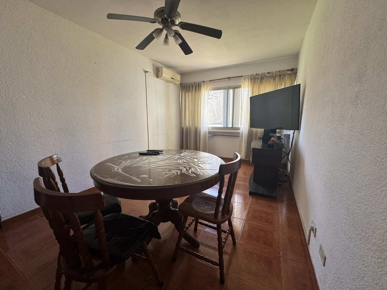 Venta Departamento 3 ambientes con cocina grande, reciclado - Lugano IyII Edificio 104