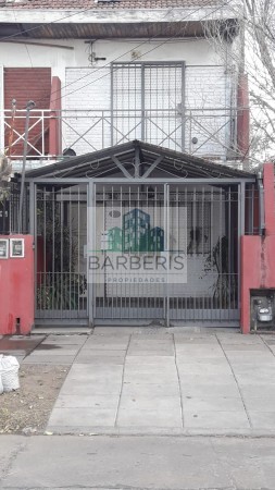 Venta Duplex 3 ambientes patio y cochera - Aldo Bonzi TOMA PERMUTA MAR DEL PLATA