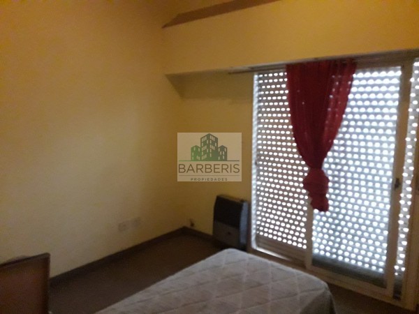 Venta Duplex 3 ambientes patio y cochera - Aldo Bonzi TOMA PERMUTA MAR DEL PLATA