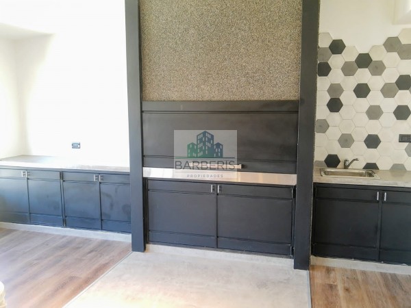 Venta Ph 4 ambientes con patio y quincho terminaciones de categoría - Villa Lugano