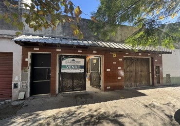 Venta Casa multifamiliar 2 viviendas - Parque Avellaneda