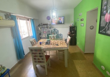 Venta Departamento 2 ambientes amplios - Balvanera